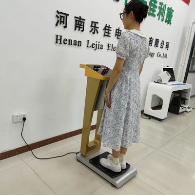 동전 운용 300kg 로비 짐 척도 인간 무게와 기계 무게