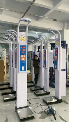 LEKA 디지털 스케일 금전 조작 및 LED 디스플레이로 전문 BMI 측정