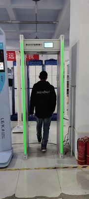 정확한 체온 측정 0.3 0.5 미터 측정 거리를 가진 문