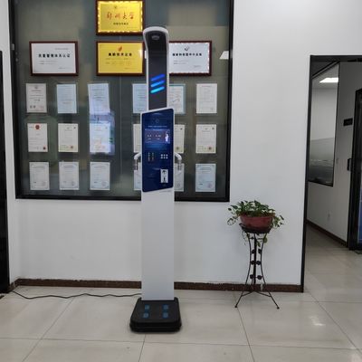 OEM ODM BMI 기기 키 체중 신체 구성 검사 전체 크기 43*61*240cm