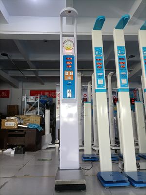 개인 건강 진단 기계 LED 디스플레이 AC100-240V의 자동 가중 척도